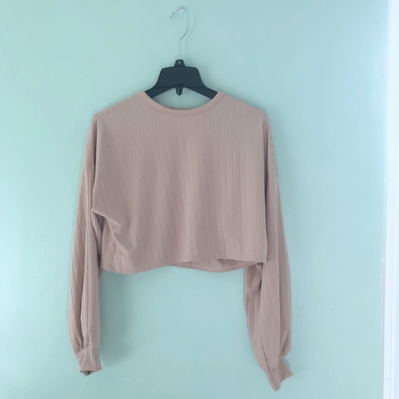Women’s Nasty Gal Collection Tan Long Sleeved Cropped Shirt Size Small (US 6) - Picture 1 of 7